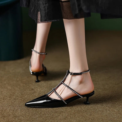 Shinor Heels