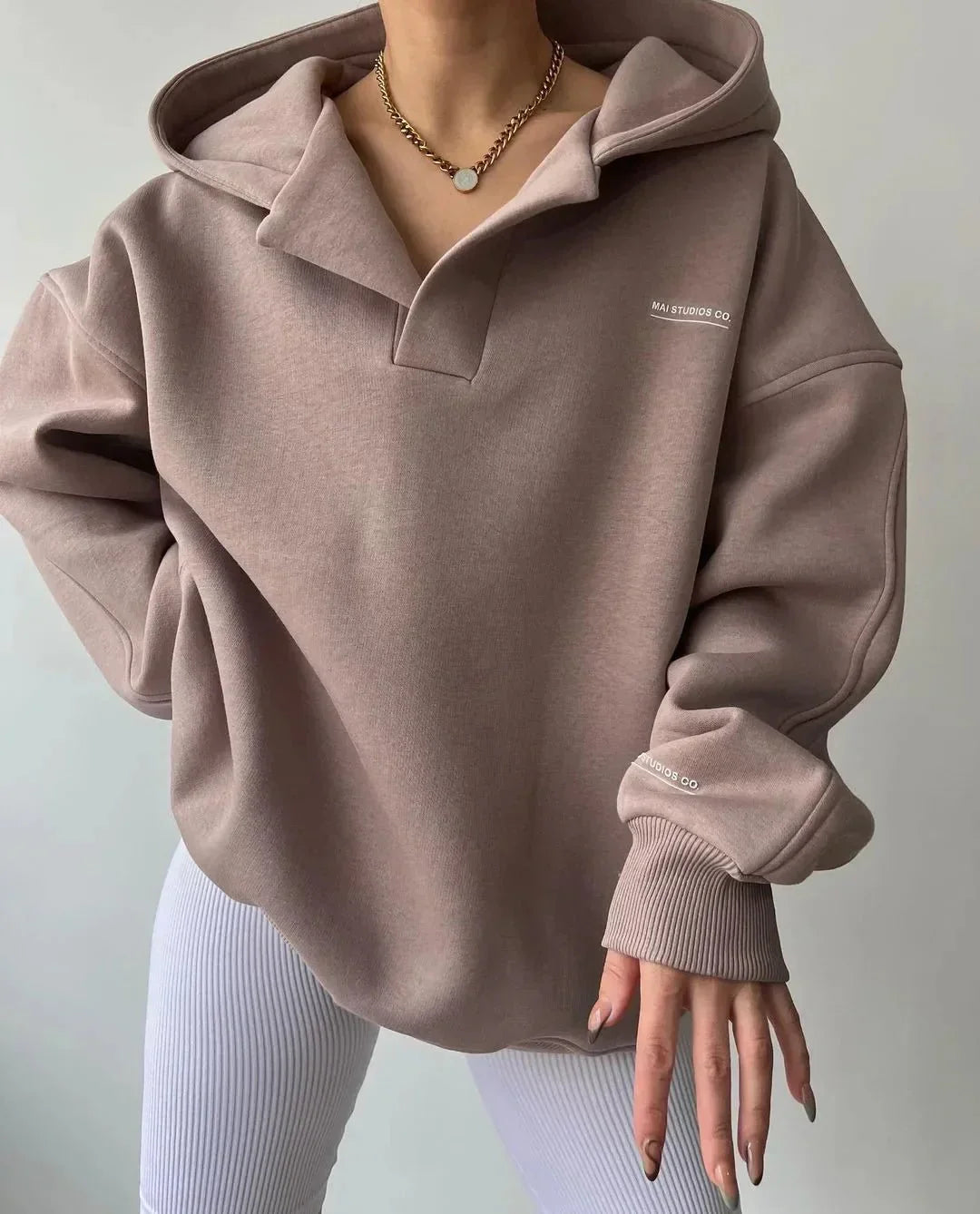 Iris | Chic Winter Hoodie for Stylish Comfort