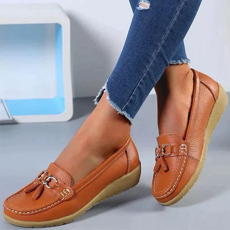 Comforra – Women’s Everyday Orthopedic Moccasins