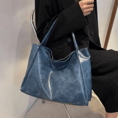 Maxia | Large ladies leather shoulder bag | Handbag