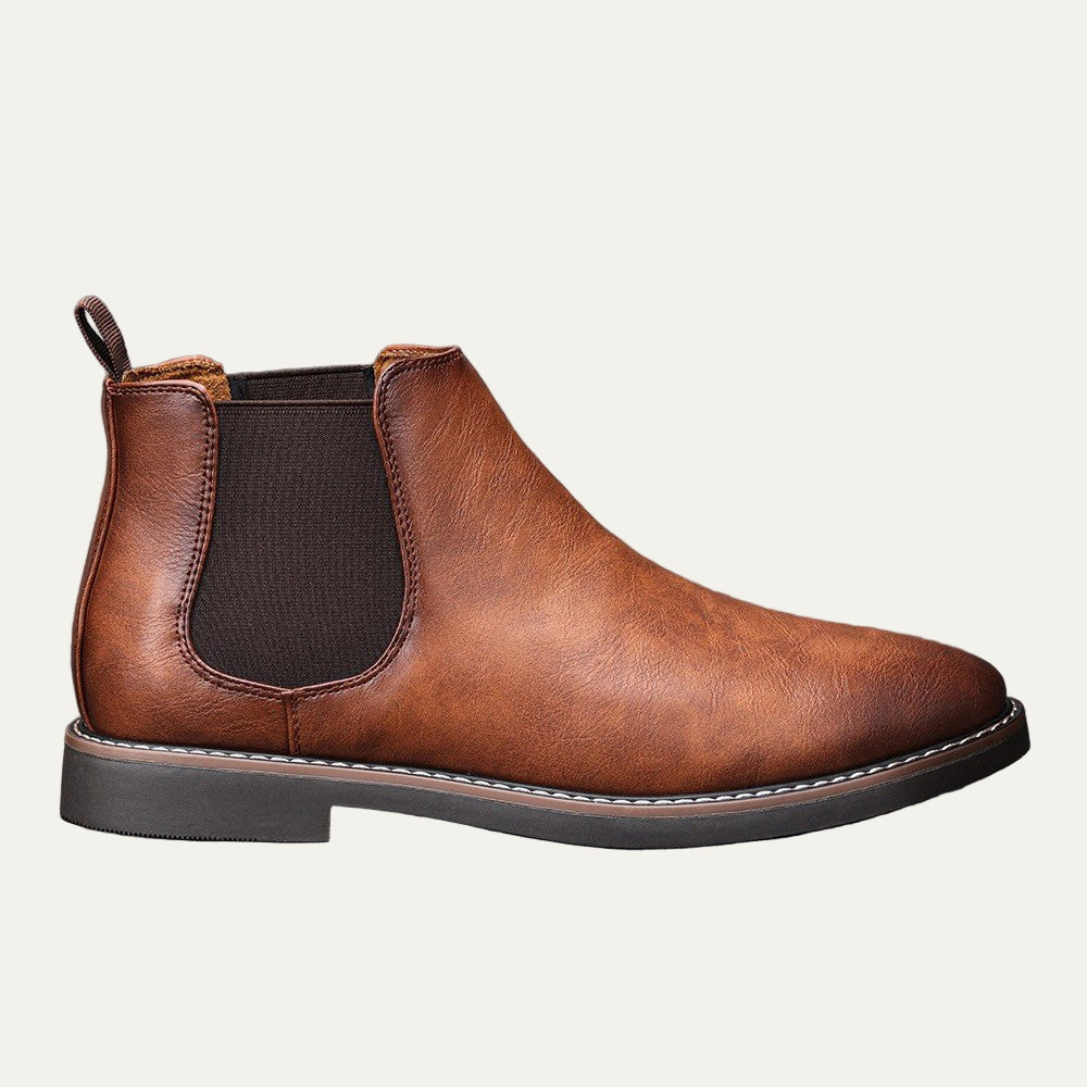 Men’s Polished Leather Chelsea Boots with Sleek Profile
