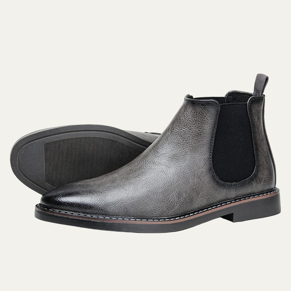 Men’s Polished Leather Chelsea Boots with Sleek Profile