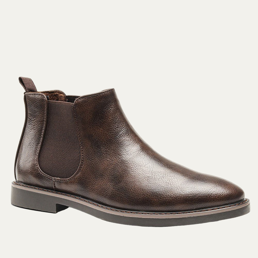 Men’s Polished Leather Chelsea Boots with Sleek Profile