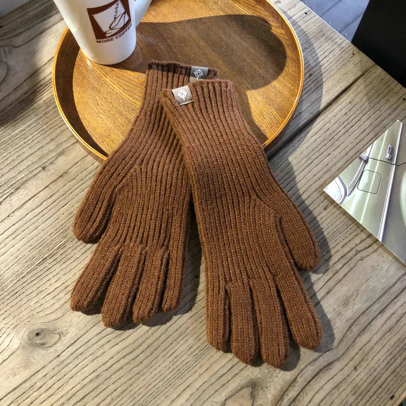 Nina | Warm and stylish knitted gloves for women
