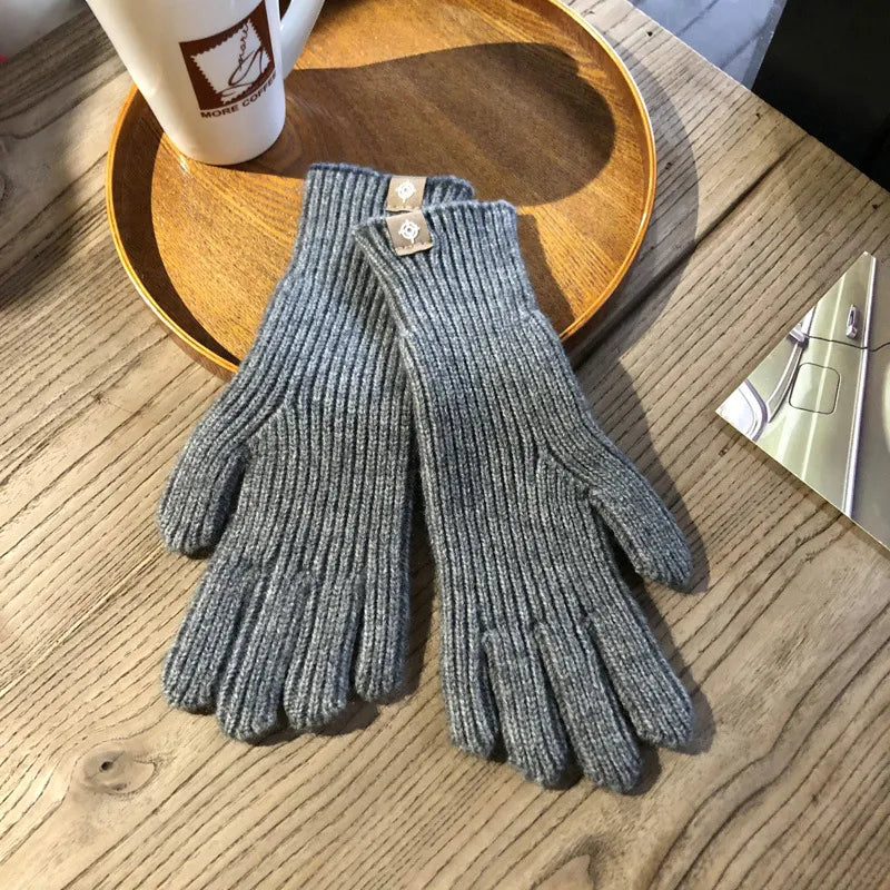 Nina | Warm and stylish knitted gloves for women