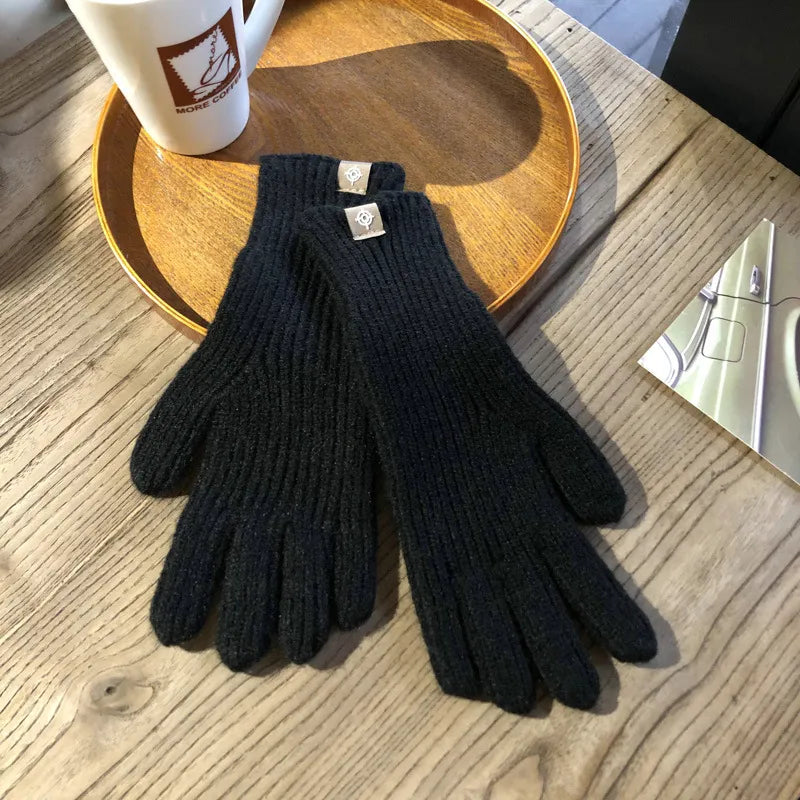 Nina | Warm and stylish knitted gloves for women