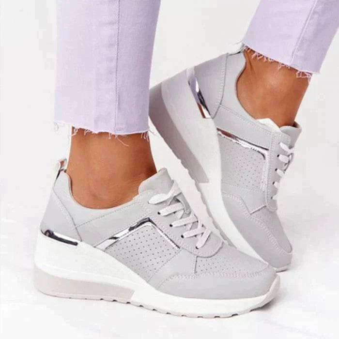 Comfortable Supportive Running Shoe