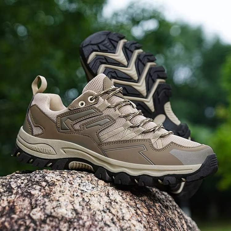 OrthoSupport Hiking Shoes