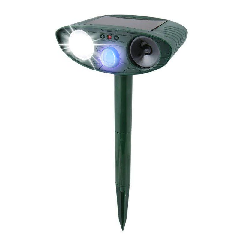 Outdoor Solar Powered Cat Deterrent Repeller - BritishElegance