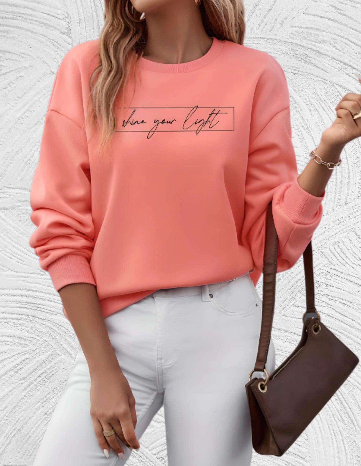 Oversized Women's Sweater with Round Neck - Luna