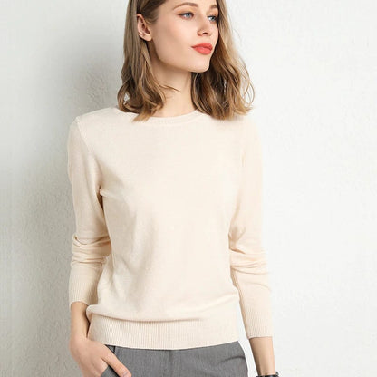 Cashmere sweater with classic neckline