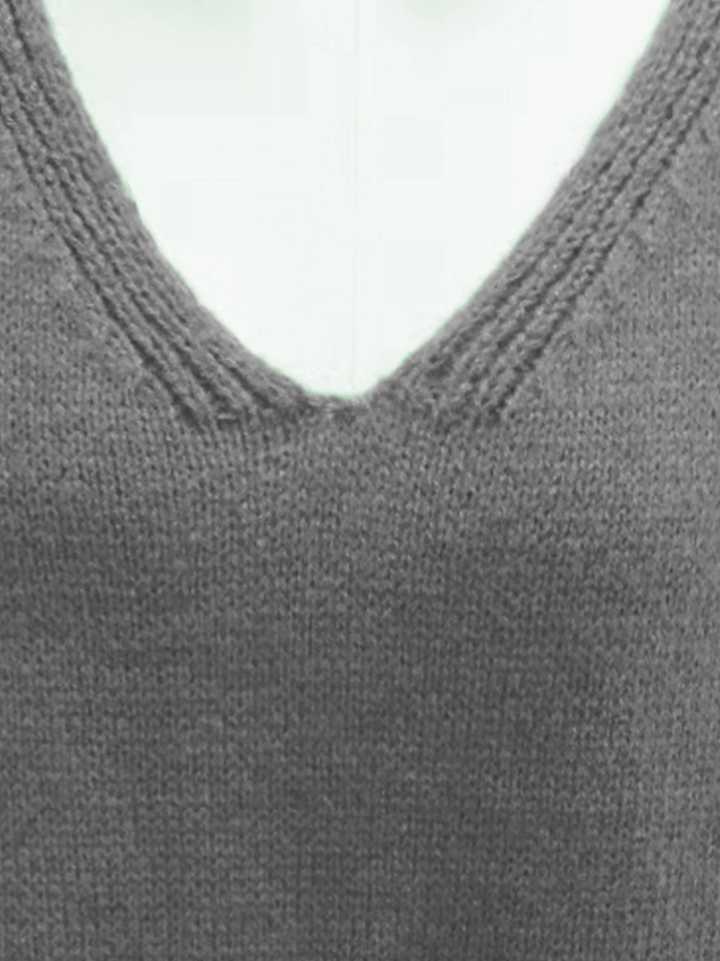 Plus Size Casual V-Neck Sweater for Curvy Women