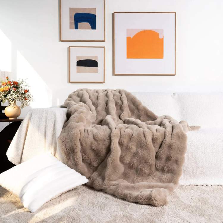 PlushHaven Faux Fur Weighted Blanket