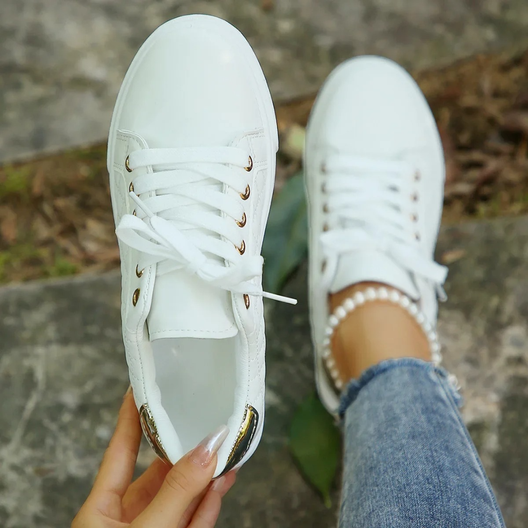 Melora – Women’s Orthopedic Quilted Sneakers