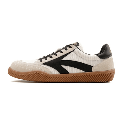 RetroStap Sneakers - Timeless Style and Modern Comfort