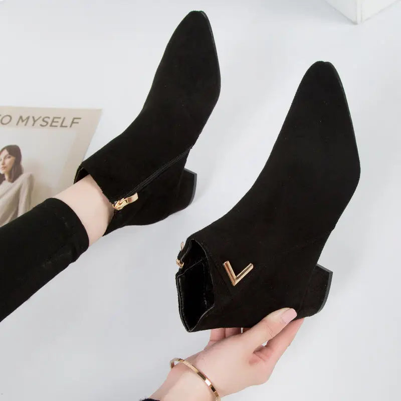 Women's Low Heel Zip Up Ankle Boots