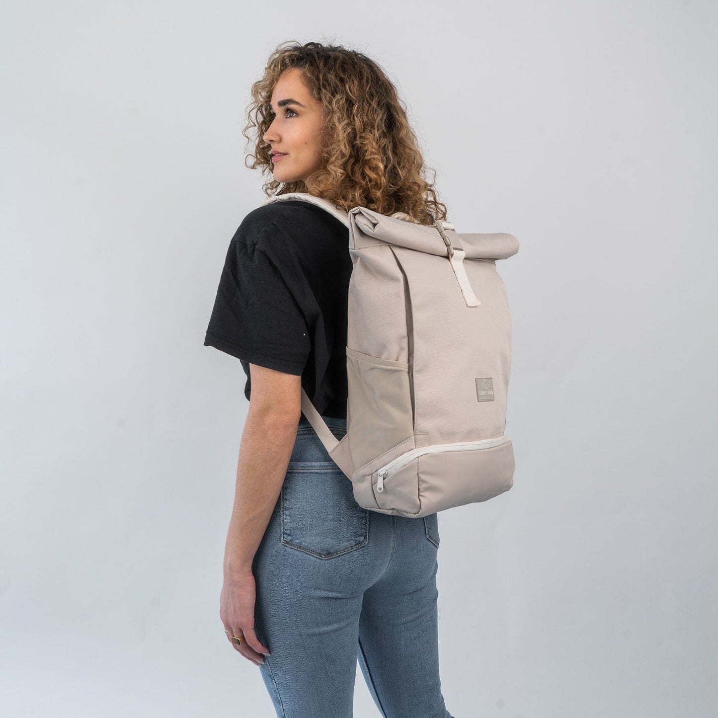 Rolltop Backpack – UrbanFlow