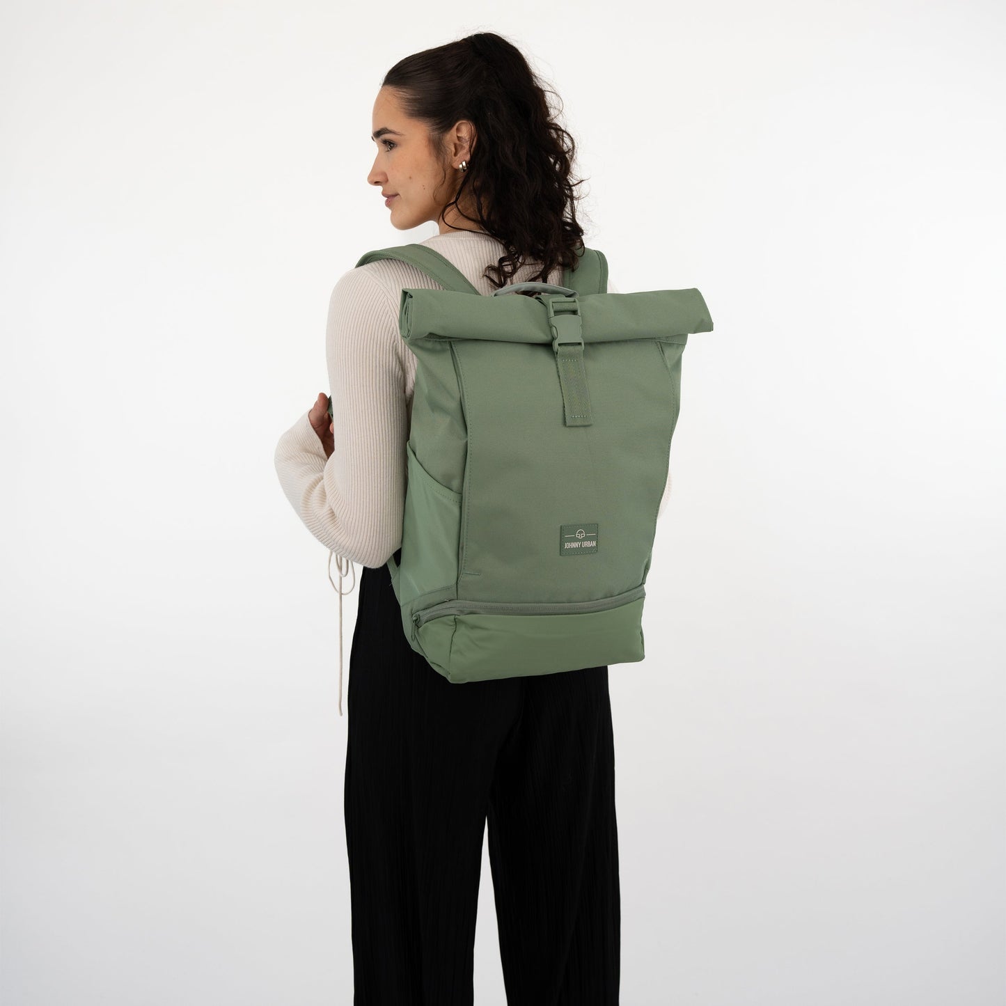 Rolltop Backpack – UrbanFlow