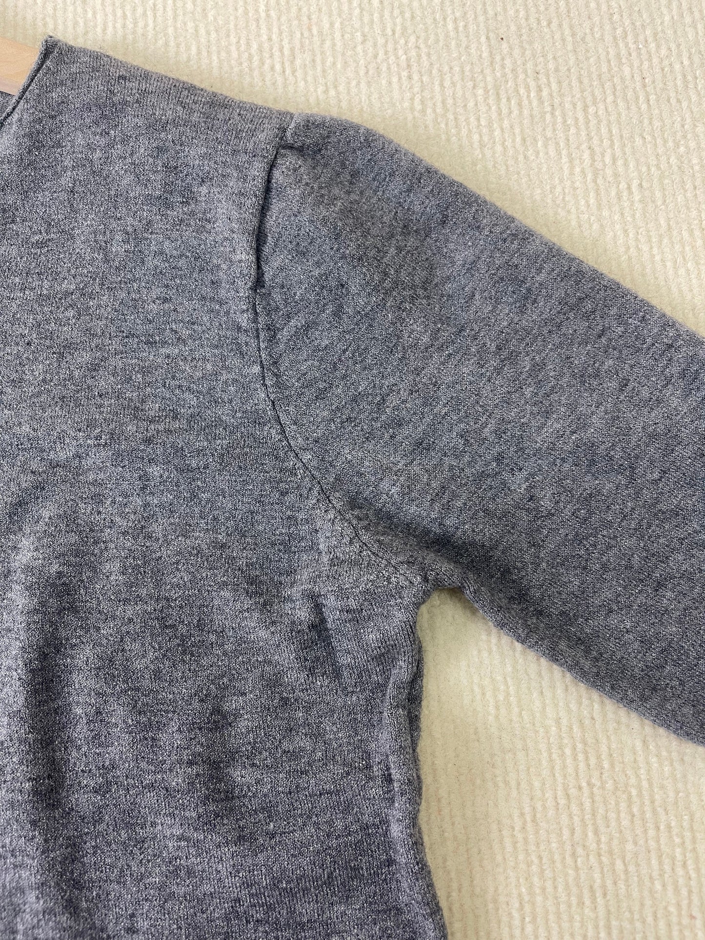 Simple Solid Long Sleeve Jumper - PurStyle