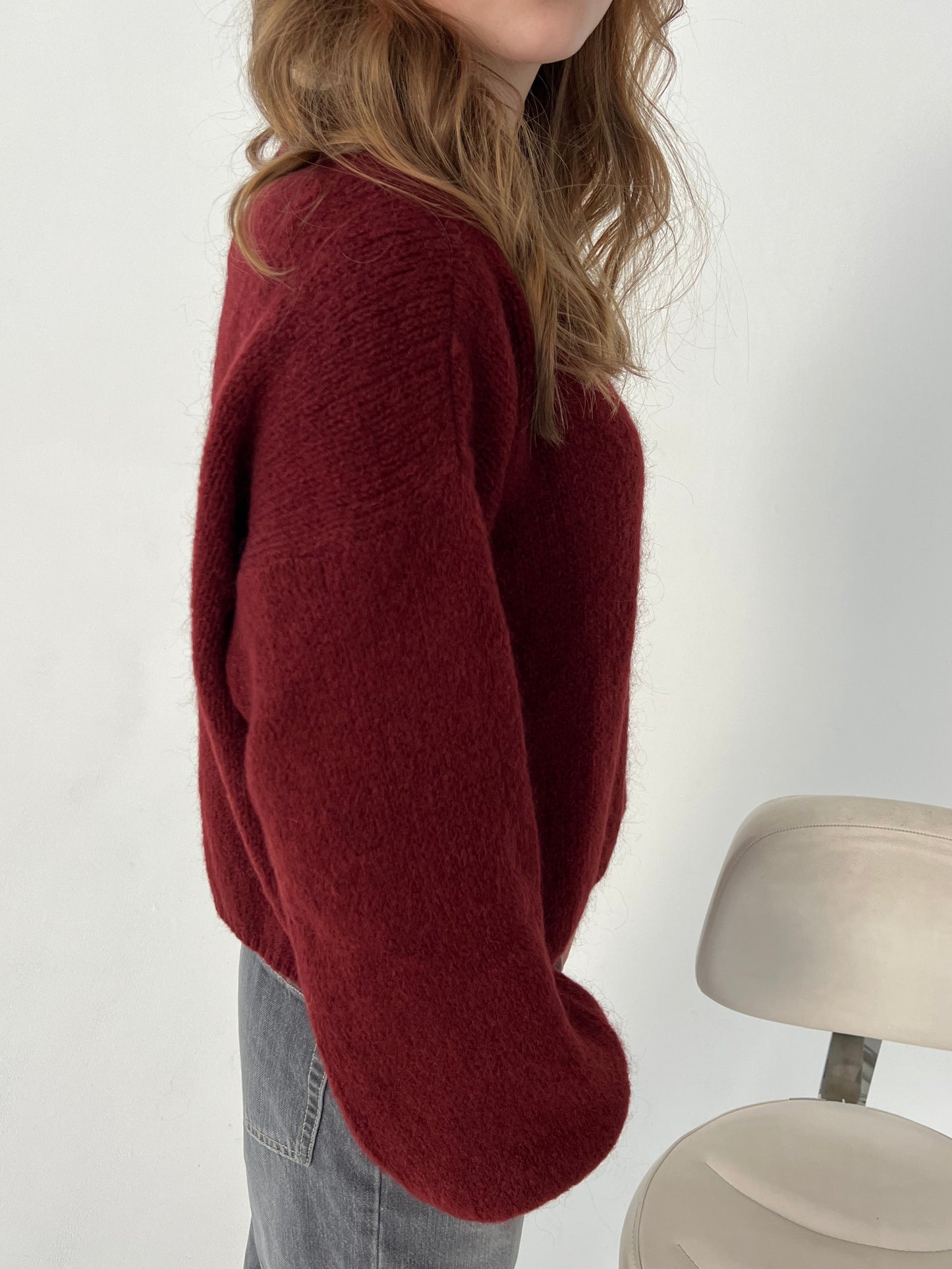 Soft Women's Sweater with Relaxed Fit - Aurena