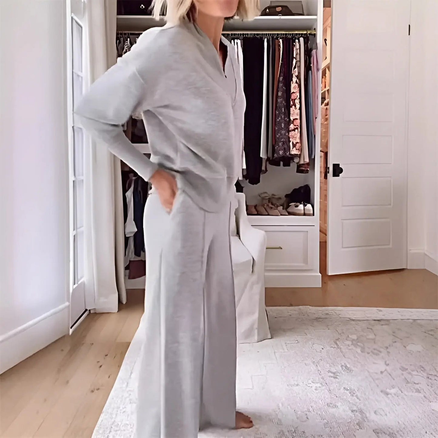 Julia | 2-piece Women's Tracksuit Set