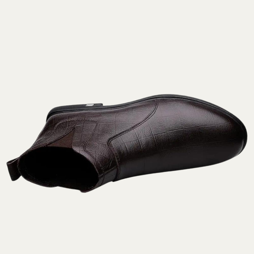 Men’s Smooth Leather Chelsea Boots with Tan Welt