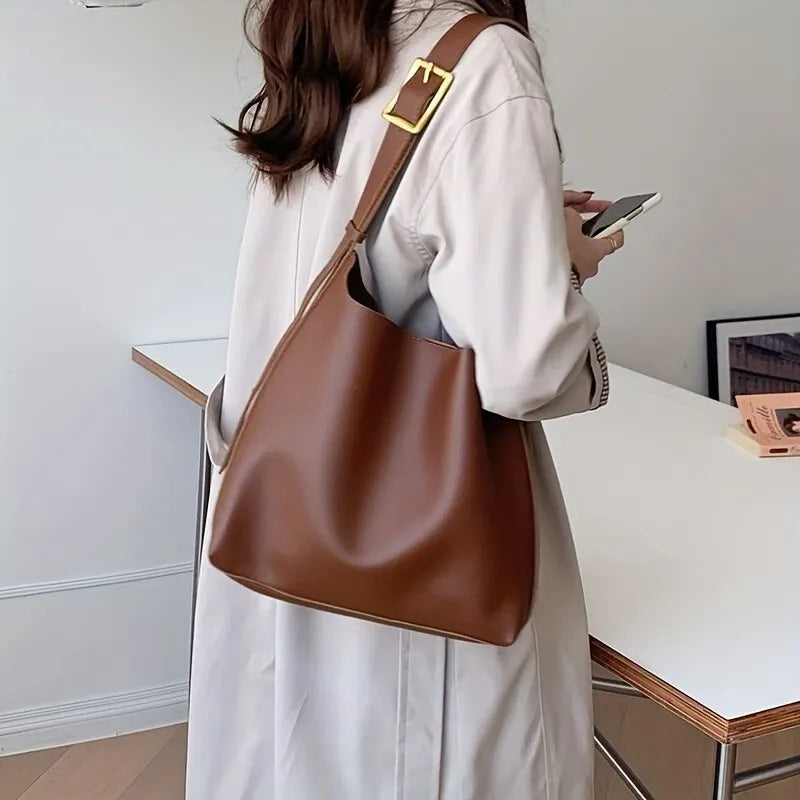 Stylish Shoulder Bag for Everyday Use - Luxe Everyday