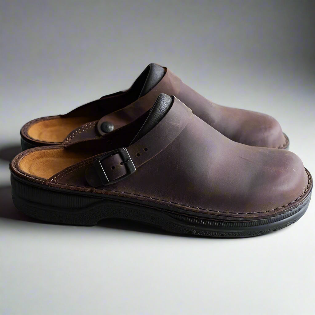 Classic Clogs for Women with Adjustable Buckle – Comfortable Closed Toe Footwear