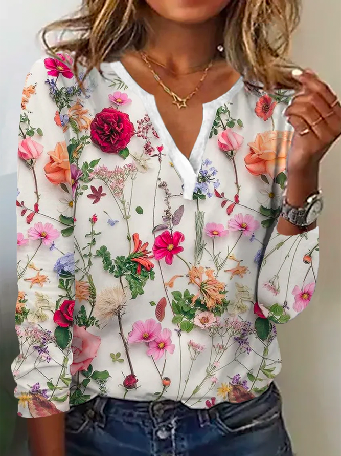 Trendy Floral Sweater - Lana