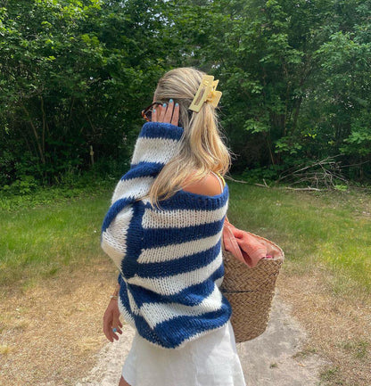 Trendy Knit Women's Sweater - Aurelia