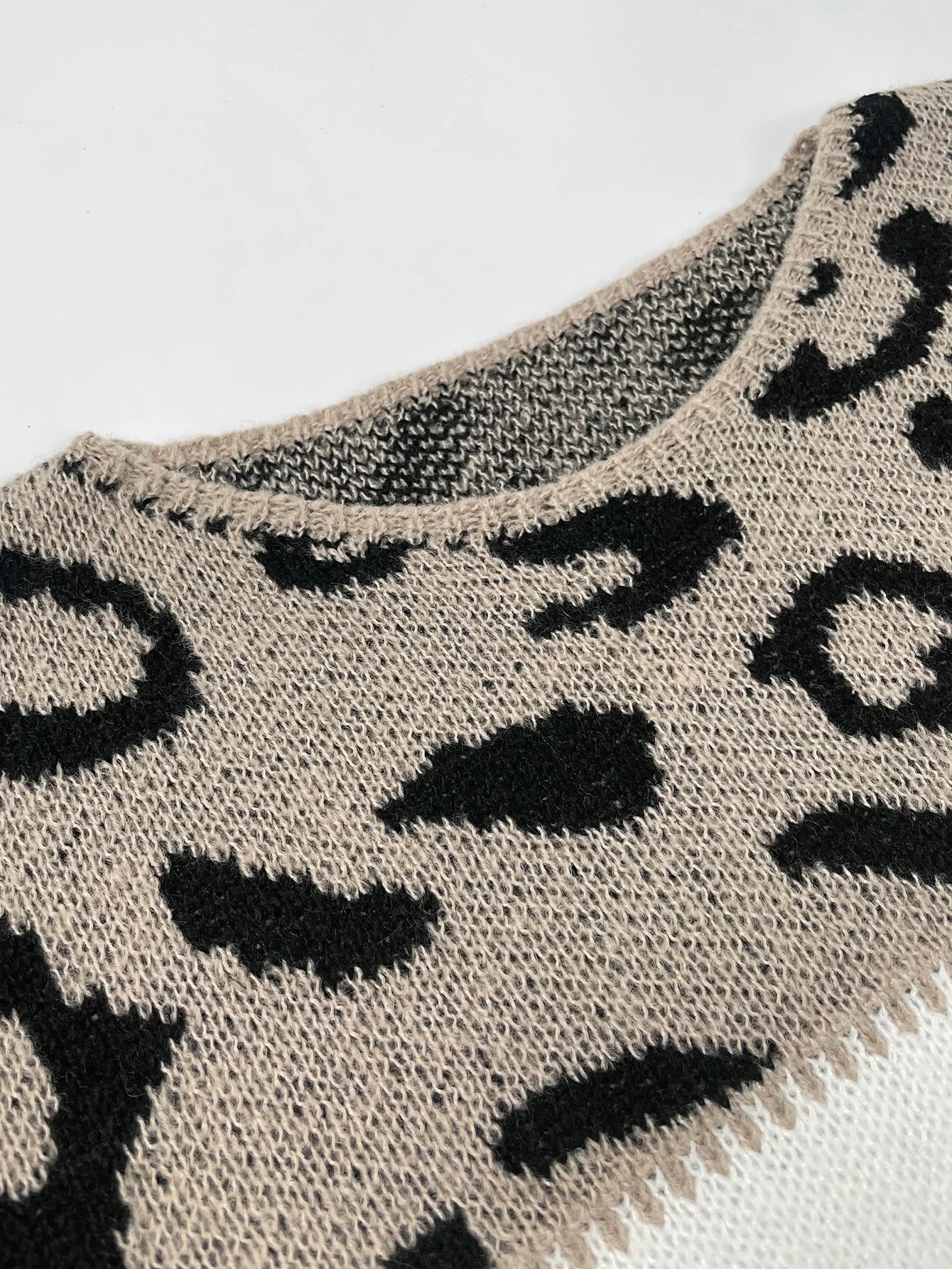 Trendy Leopard Print Sweater - Laura