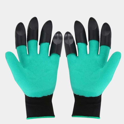 Versatile Gloves with Built-In Claws