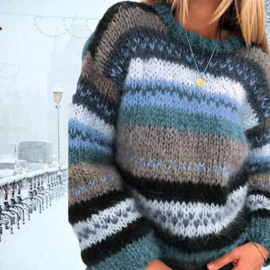 Vintage Hand-Knitted Women's Jumper - Celeste