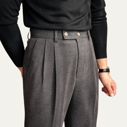 Men’s Cropped Pleated Dress Pants