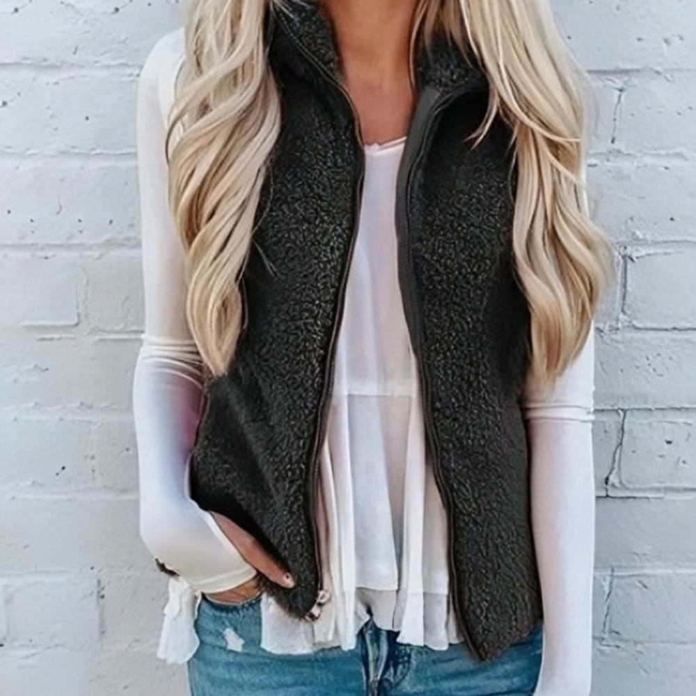 Women’s Sleeveless Zip-Up Gilet | Casual