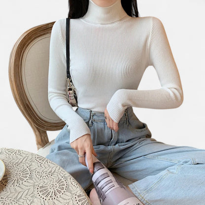 Cassy | Women’s Turtleneck Sweater | Knitted