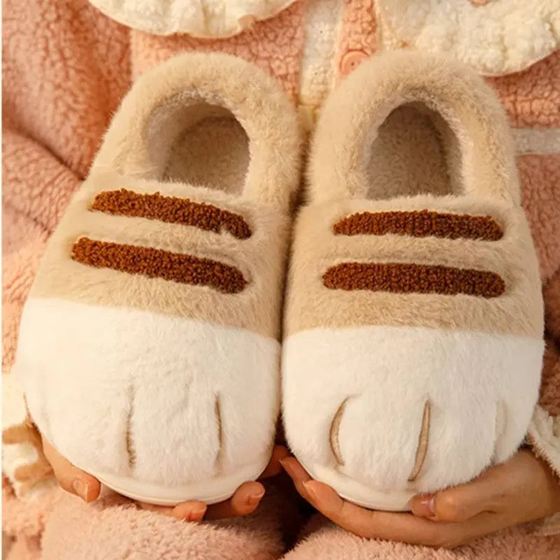 Pawdia | Cat Paw Slippers – Ultra-Soft Plush Animal Paw Slippers for Women & Men
