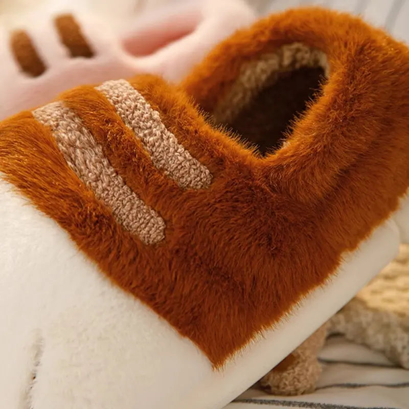 Pawdia | Cat Paw Slippers – Ultra-Soft Plush Animal Paw Slippers for Women & Men